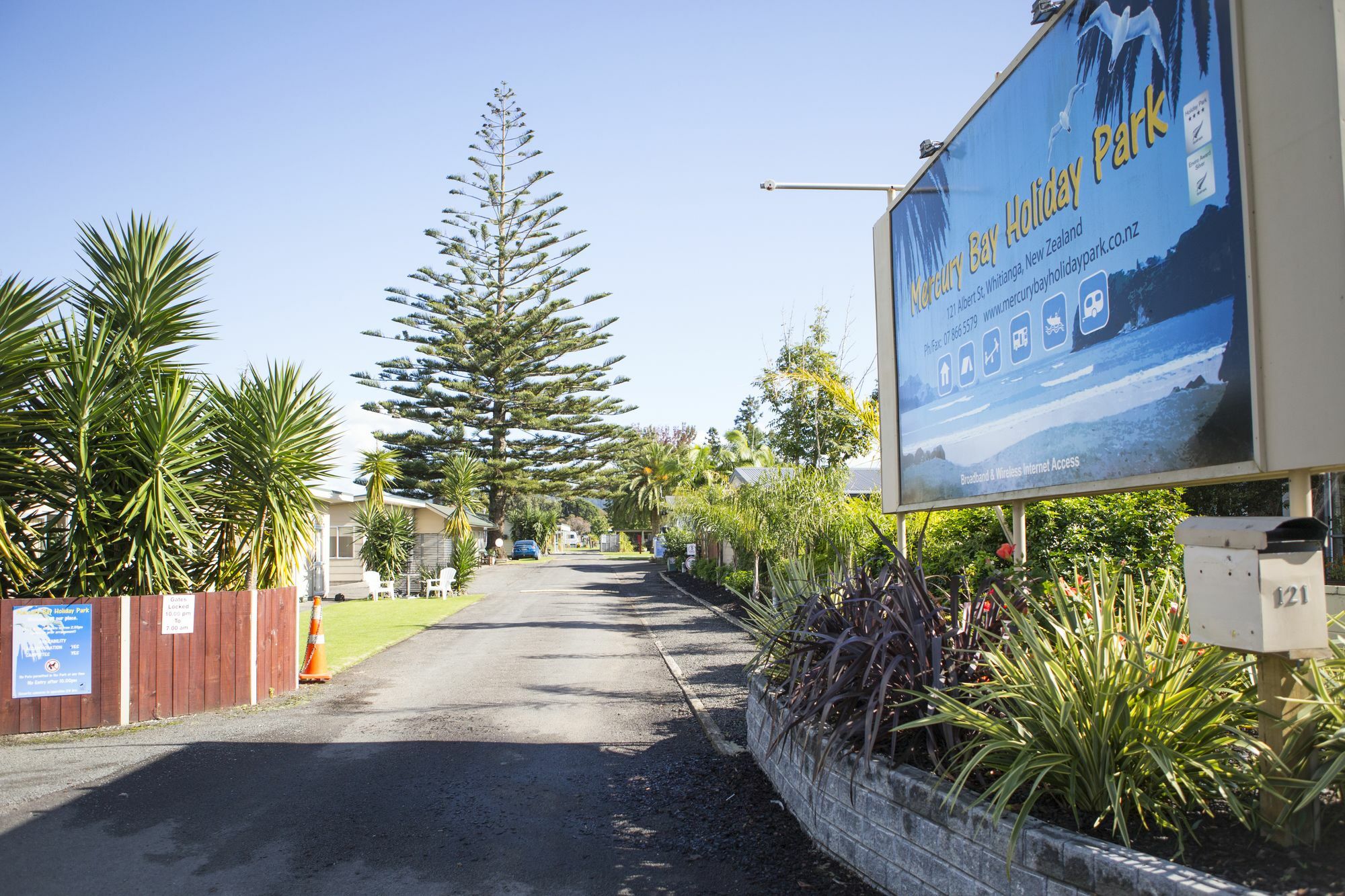 Mercury Bay Holiday Park Whitianga Exteriör bild